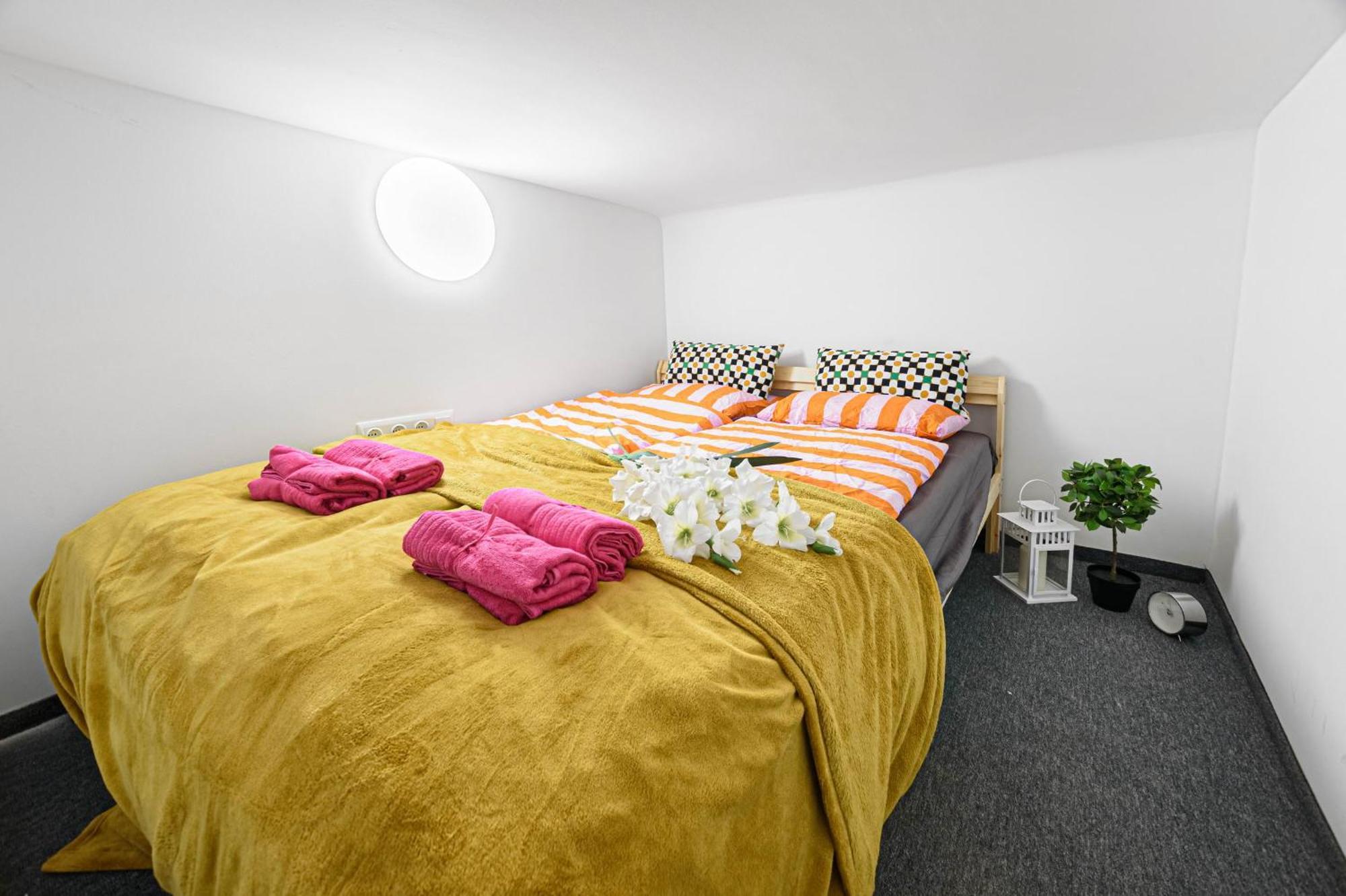 New Modern Homes Rakoczi 57 Budapest Exterior photo